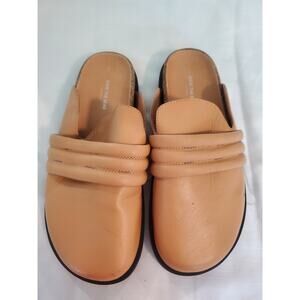 Shoe The Bear Siri Clog, Beige Leather. S38